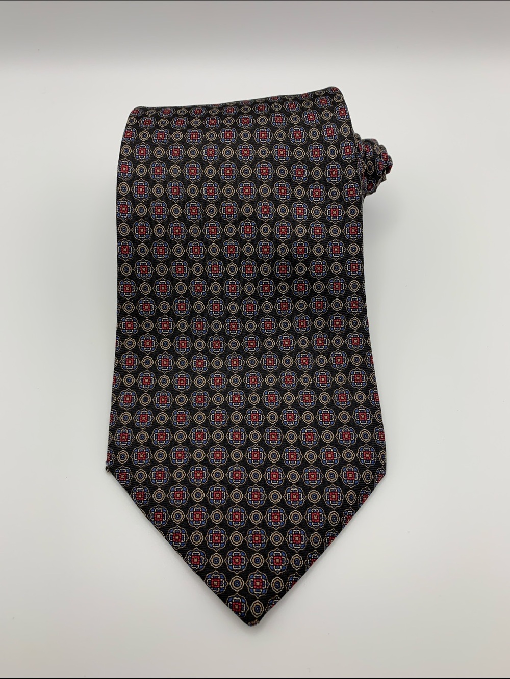 Christian Dior Silk Medallion Tie Made in Italy Navy Red Blue